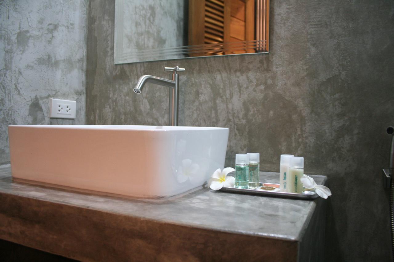 Medithairean Guesthouse Ao Nang Exterior photo